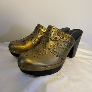 Rockport platform clog style heels